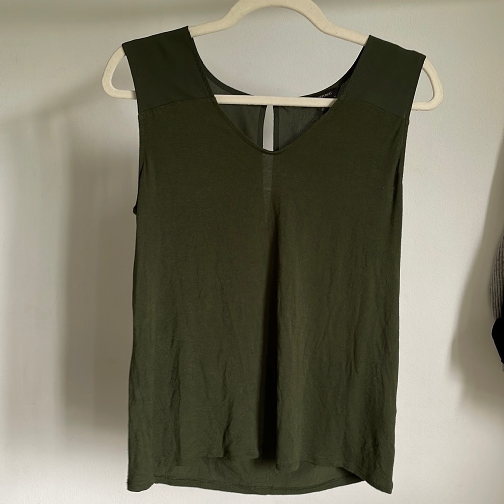 Banana Republic Tank